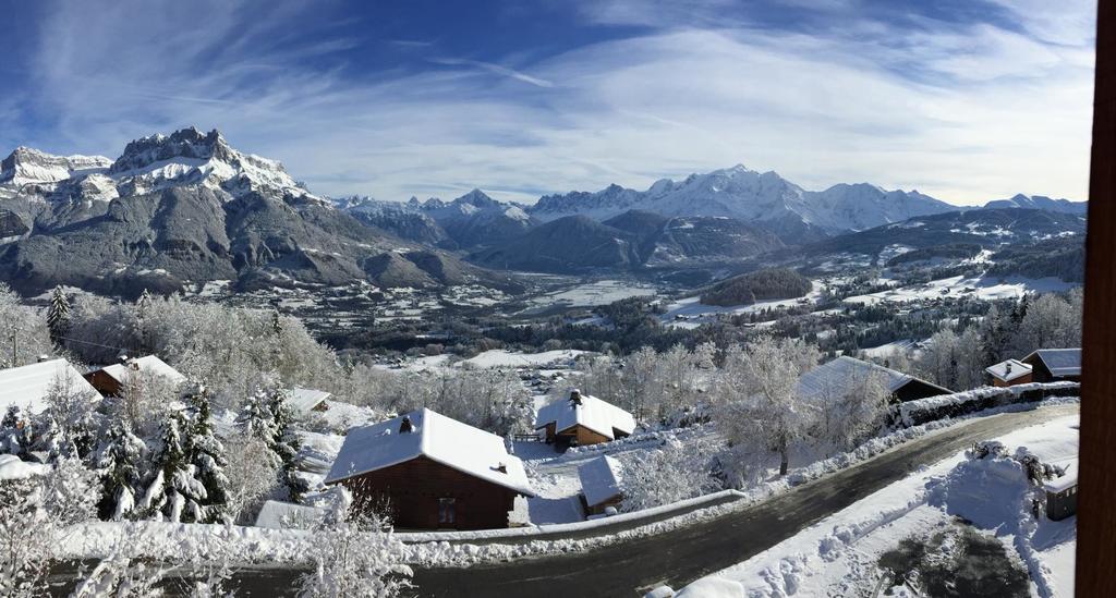 הוילה סלאנש La Joubarbe Au Balcon Du Mont-Blanc מראה חיצוני תמונה